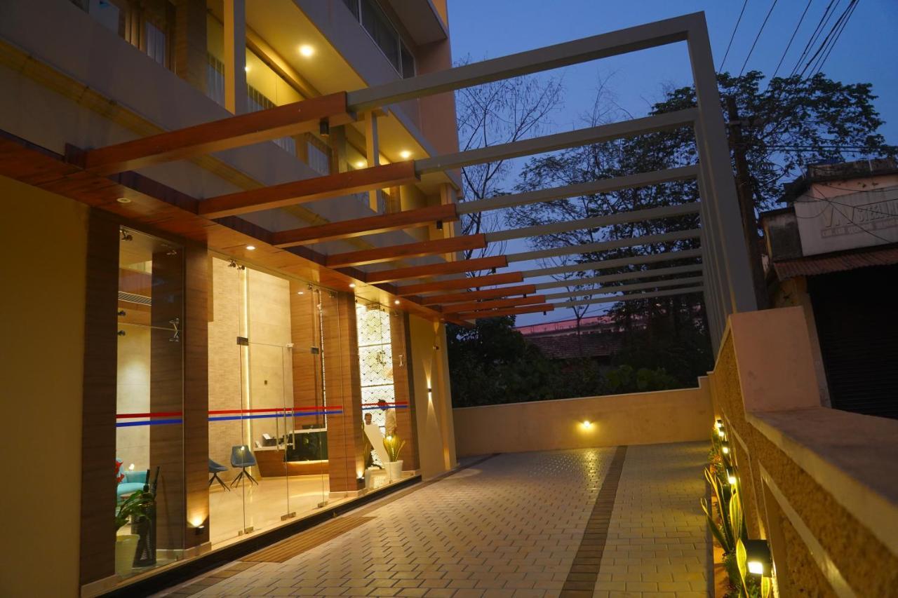 Hotel Bekal International Kāsaragod Dış mekan fotoğraf