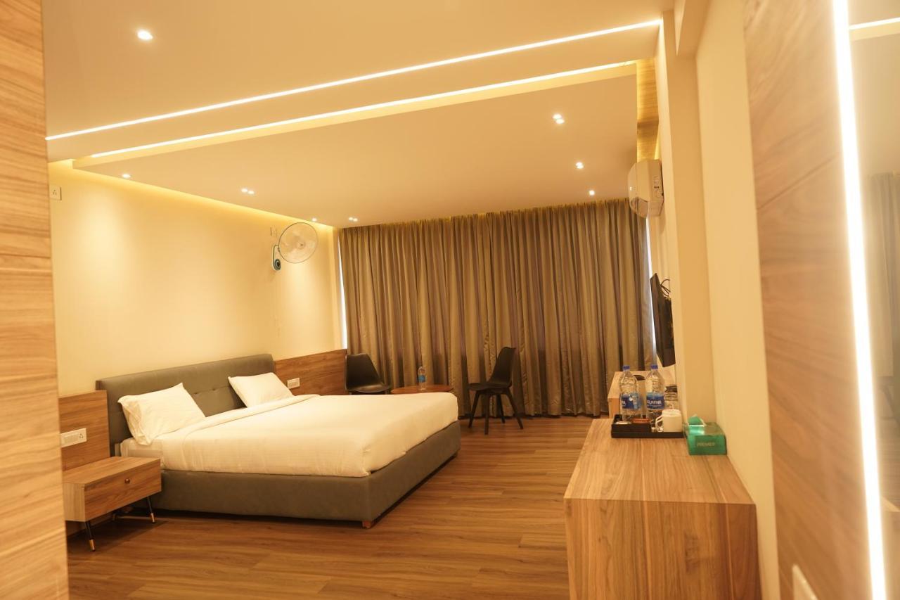 Hotel Bekal International Kāsaragod Dış mekan fotoğraf