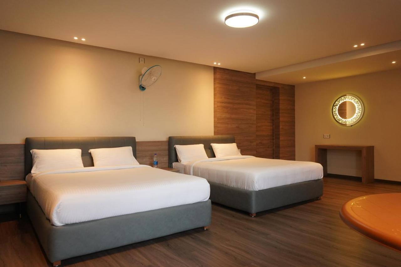 Hotel Bekal International Kāsaragod Dış mekan fotoğraf