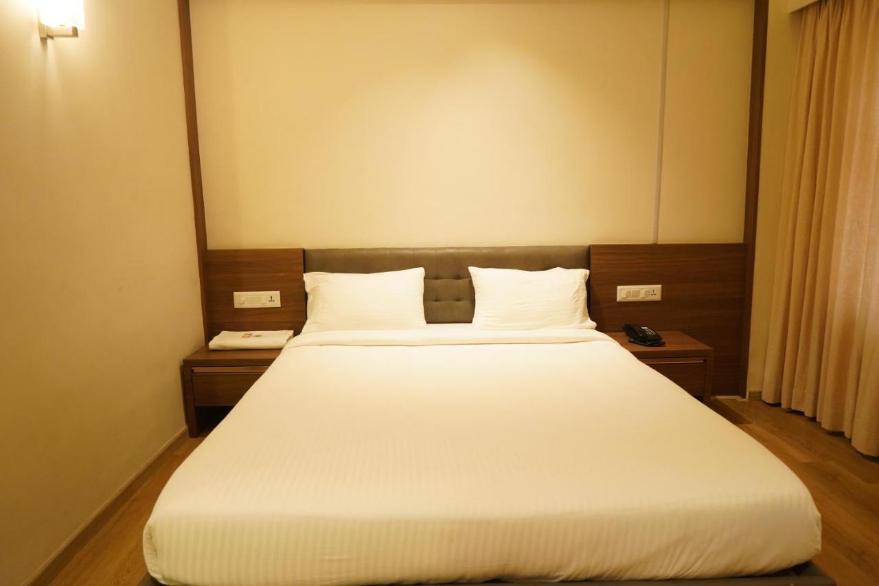 Hotel Bekal International Kāsaragod Dış mekan fotoğraf